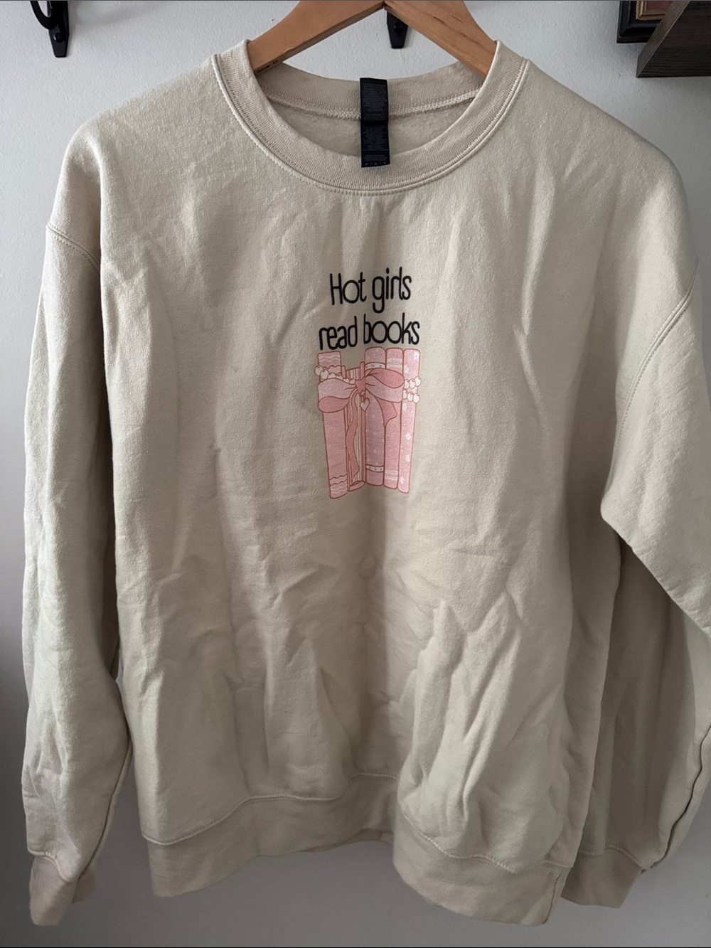 Gildan Cream Crewneck Sweatshirt with Pink Book Graphic